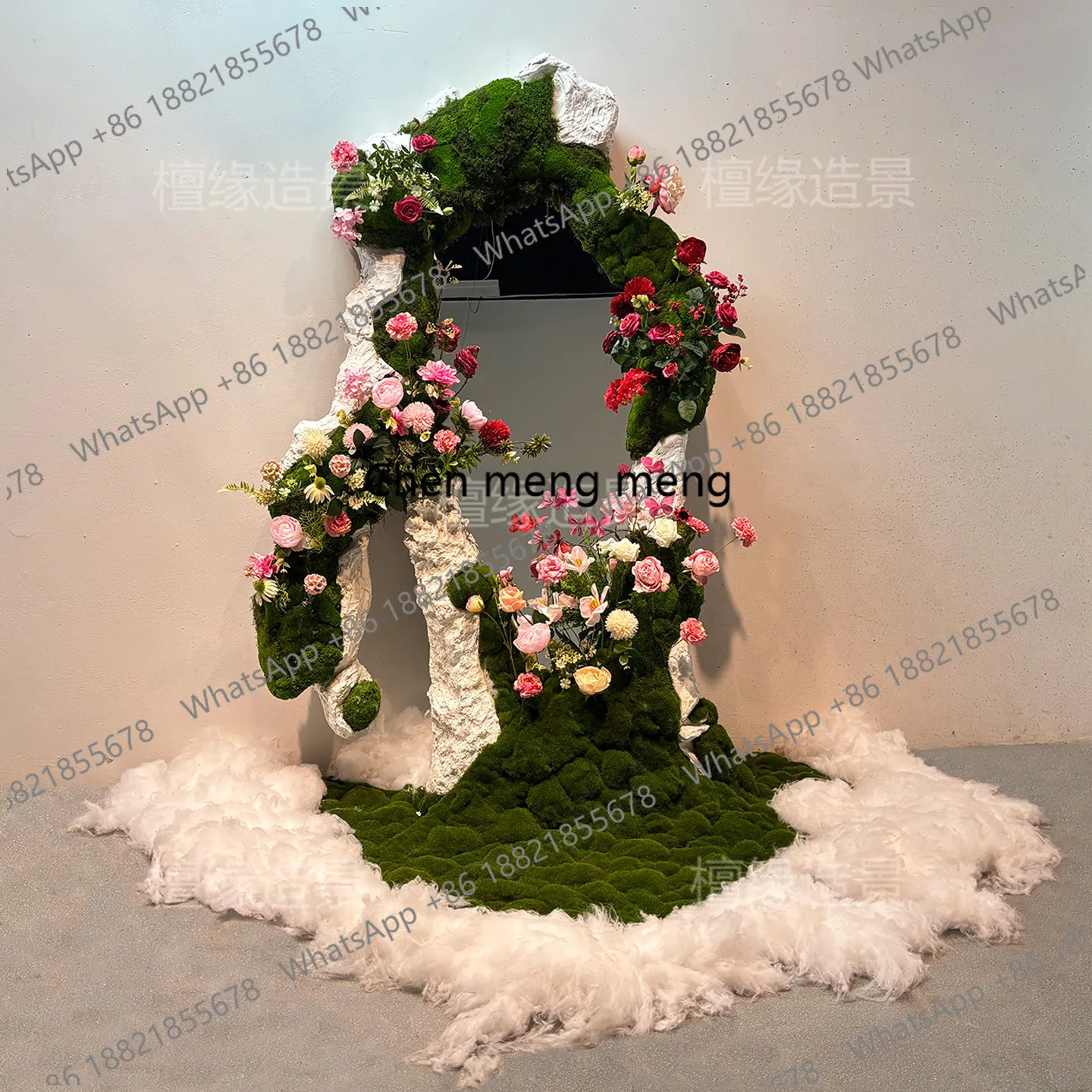 a55 Clothing store window land - Baby Clothing Store review and price